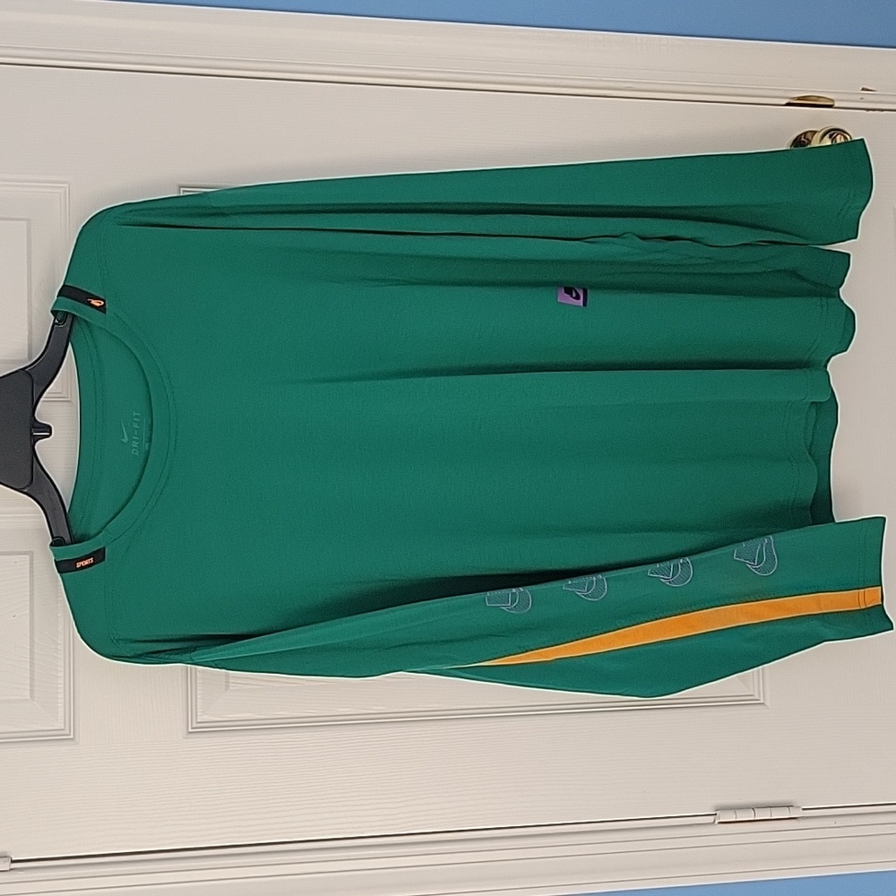 Nike dri fit shirt